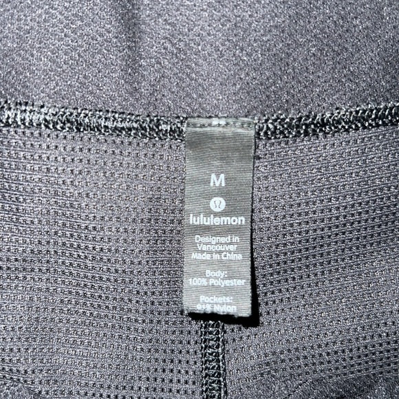 Lululemon Mesh Shorts - Picture 2 of 4